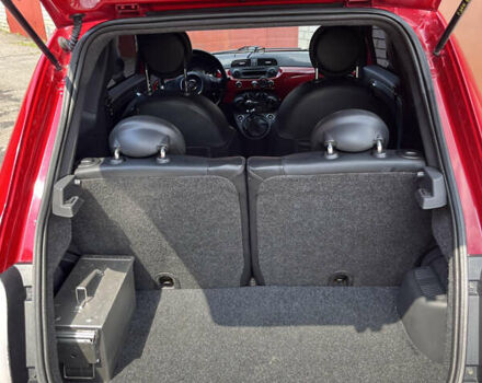 Красный Фиат 500, объемом двигателя 1.37 л и пробегом 189 тыс. км за 5600 $, фото 8 на Automoto.ua