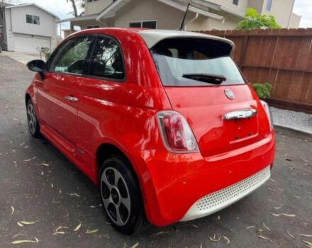 Червоний Фіат 500, об'ємом двигуна 0 л та пробігом 86 тис. км за 5200 $, фото 2 на Automoto.ua