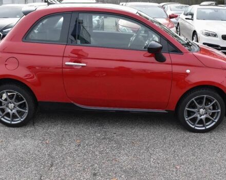 Красный Фиат 500, объемом двигателя 1.4 л и пробегом 65 тыс. км за 2700 $, фото 5 на Automoto.ua