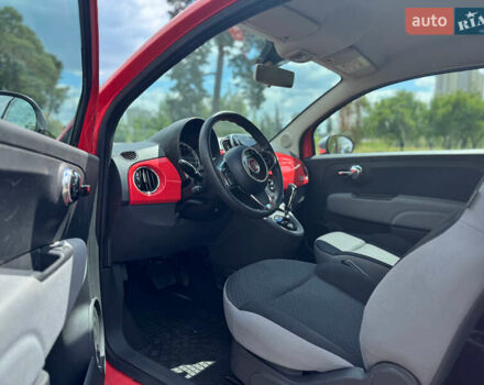Червоний Фіат 500, об'ємом двигуна 1.24 л та пробігом 121 тис. км за 8100 $, фото 9 на Automoto.ua