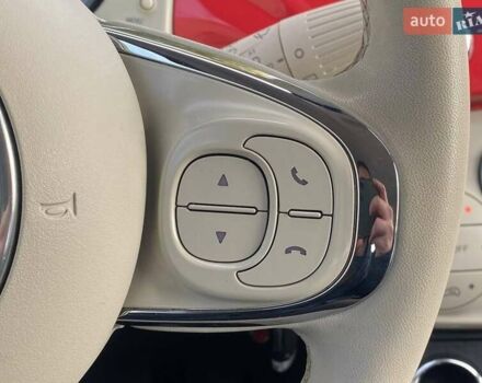 Червоний Фіат 500, об'ємом двигуна 1.24 л та пробігом 13 тис. км за 14490 $, фото 22 на Automoto.ua