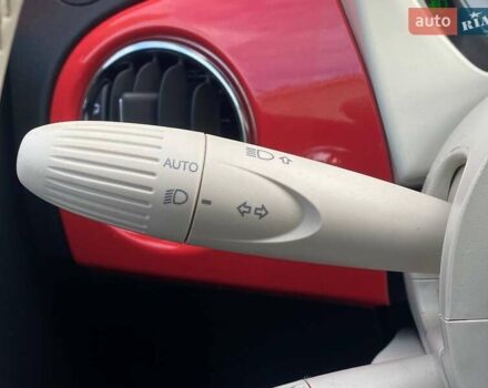 Червоний Фіат 500, об'ємом двигуна 1.24 л та пробігом 13 тис. км за 14490 $, фото 19 на Automoto.ua