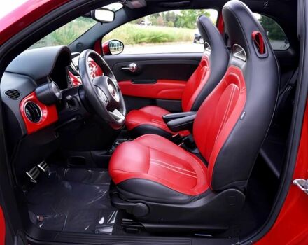 Красный Фиат 500, объемом двигателя 1.4 л и пробегом 41 тыс. км за 7000 $, фото 9 на Automoto.ua