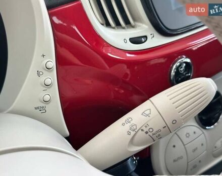 Красный Фиат 500, объемом двигателя 1.24 л и пробегом 18 тыс. км за 14490 $, фото 32 на Automoto.ua