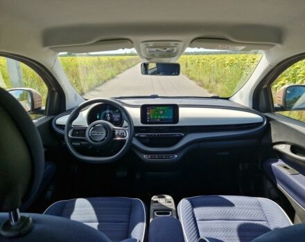 Красный Фиат 500, объемом двигателя 0 л и пробегом 58 тыс. км за 13998 $, фото 9 на Automoto.ua