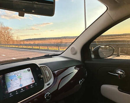 Фіат 500 2021 у Києві на Automoto.ua Червоний Фіат 500, об'ємом двигуна 1.24 л та пробігом 49 тис. км за 13500 $, фото 3 на Automoto.ua