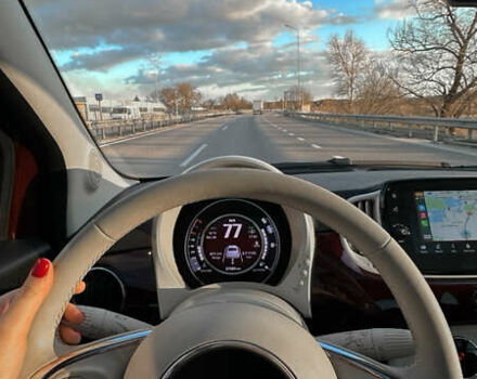Фіат 500 2021 у Києві на Automoto.ua Червоний Фіат 500, об'ємом двигуна 1.24 л та пробігом 49 тис. км за 13500 $, фото 2 на Automoto.ua