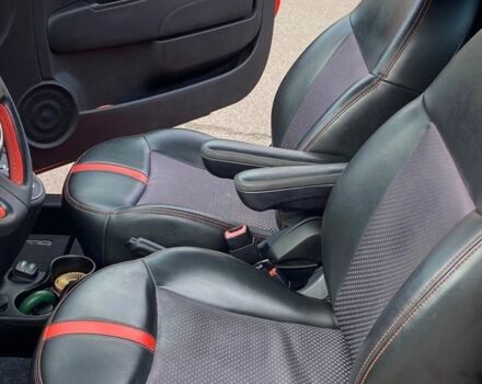 Красный Фиат 500, объемом двигателя 0 л и пробегом 55 тыс. км за 7500 $, фото 17 на Automoto.ua