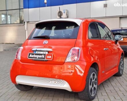 Красный Фиат 500, объемом двигателя 0 л и пробегом 86 тыс. км за 8790 $, фото 6 на Automoto.ua