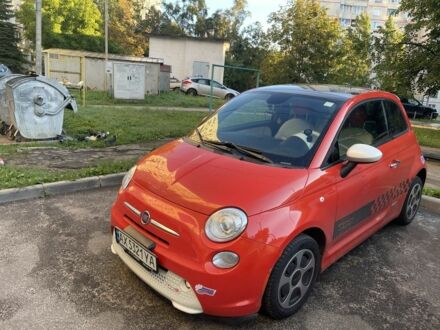 Красный Фиат 500, объемом двигателя 0 л и пробегом 92 тыс. км за 5500 $, фото 1 на Automoto.ua