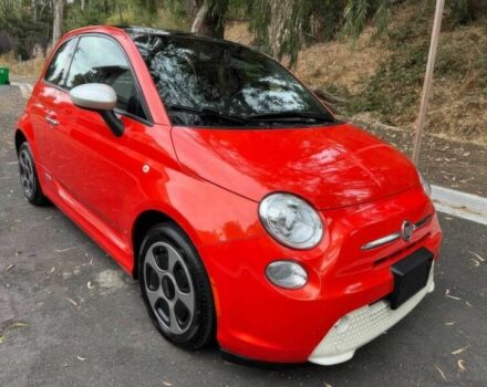 Червоний Фіат 500, об'ємом двигуна 0 л та пробігом 86 тис. км за 5200 $, фото 1 на Automoto.ua