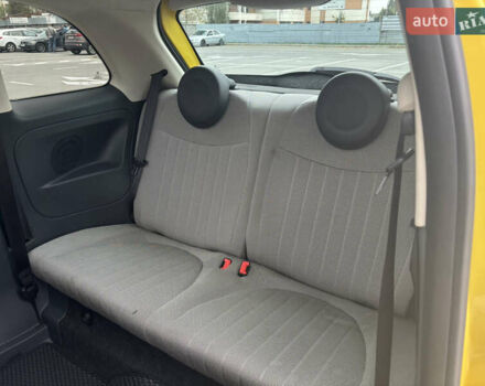 Желтый Фиат 500, объемом двигателя 1.37 л и пробегом 103 тыс. км за 5400 $, фото 12 на Automoto.ua