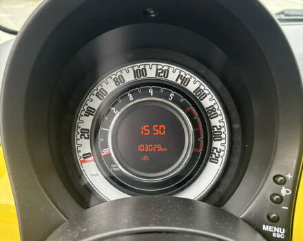 Желтый Фиат 500, объемом двигателя 1.37 л и пробегом 103 тыс. км за 5400 $, фото 11 на Automoto.ua