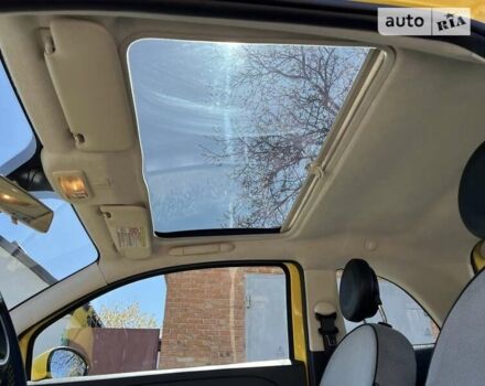 Желтый Фиат 500, объемом двигателя 1.24 л и пробегом 195 тыс. км за 5750 $, фото 25 на Automoto.ua