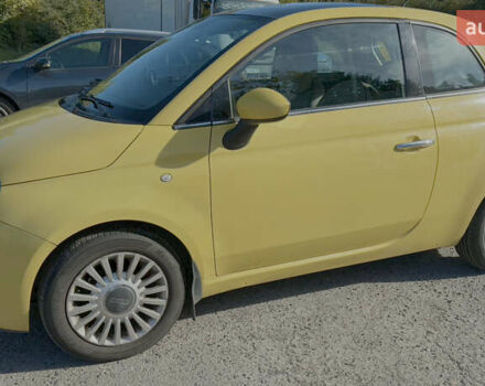 Желтый Фиат 500, объемом двигателя 1.24 л и пробегом 130 тыс. км за 6000 $, фото 2 на Automoto.ua