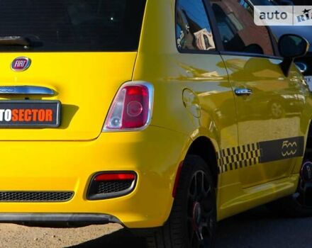 Желтый Фиат 500, объемом двигателя 1.4 л и пробегом 211 тыс. км за 6350 $, фото 8 на Automoto.ua