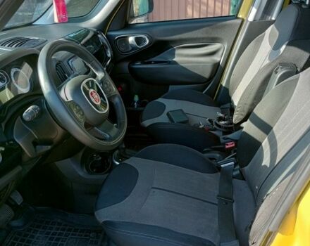 Желтый Фиат 500, объемом двигателя 1.4 л и пробегом 166 тыс. км за 9999 $, фото 4 на Automoto.ua