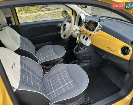 Желтый Фиат 500, объемом двигателя 1.24 л и пробегом 80 тыс. км за 10999 $, фото 33 на Automoto.ua