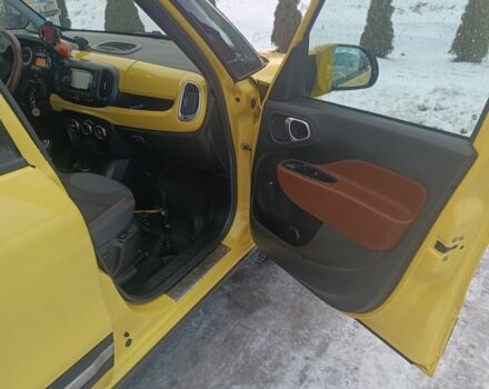 Жовтий Фіат 500, об'ємом двигуна 1.2 л та пробігом 88 тис. км за 13500 $, фото 4 на Automoto.ua