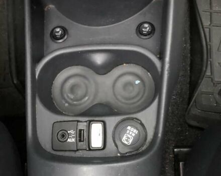 Жовтий Фіат 500, об'ємом двигуна 1.37 л та пробігом 79 тис. км за 8500 $, фото 21 на Automoto.ua