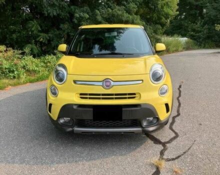 Желтый Фиат 500, объемом двигателя 1.4 л и пробегом 98 тыс. км за 3900 $, фото 1 на Automoto.ua