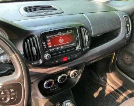 Желтый Фиат 500, объемом двигателя 1.4 л и пробегом 98 тыс. км за 3900 $, фото 10 на Automoto.ua