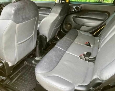 Желтый Фиат 500, объемом двигателя 1.4 л и пробегом 98 тыс. км за 3900 $, фото 8 на Automoto.ua