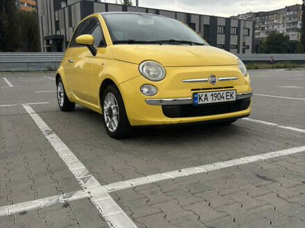 Желтый Фиат 500, объемом двигателя 1.37 л и пробегом 103 тыс. км за 5400 $, фото 1 на Automoto.ua
