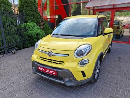 Фіат 500 2013 у Одесі на Automoto.ua Жовтий Фіат 500, об'ємом двигуна 1.4 л та пробігом 130 тис. км за 7900 $, фото 1 на Automoto.ua