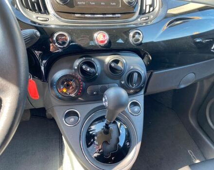 Серый Фиат 500, объемом двигателя 1.4 л и пробегом 31 тыс. км за 14500 $, фото 12 на Automoto.ua