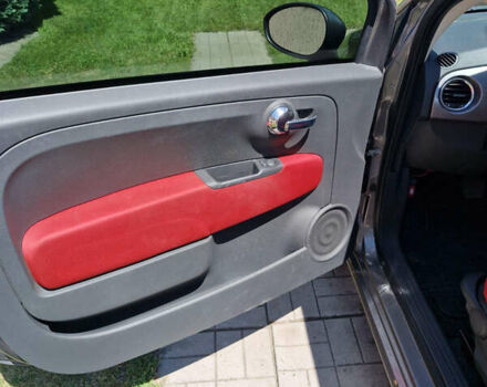 Серый Фиат 500, объемом двигателя 1.37 л и пробегом 132 тыс. км за 7200 $, фото 11 на Automoto.ua