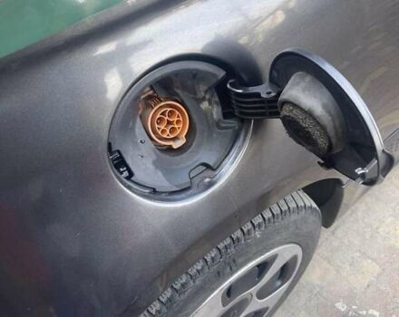 Серый Фиат 500, объемом двигателя 0 л и пробегом 140 тыс. км за 6400 $, фото 4 на Automoto.ua