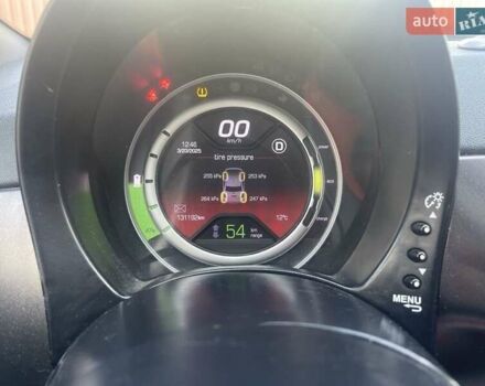 Серый Фиат 500, объемом двигателя 0 л и пробегом 140 тыс. км за 6400 $, фото 6 на Automoto.ua