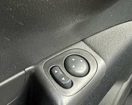 Сірий Фіат 500, об'ємом двигуна 1.37 л та пробігом 192 тис. км за 6900 $, фото 19 на Automoto.ua