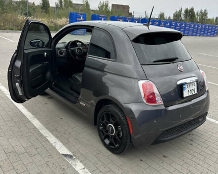 Серый Фиат 500, объемом двигателя 0 л и пробегом 22 тыс. км за 8500 $, фото 6 на Automoto.ua