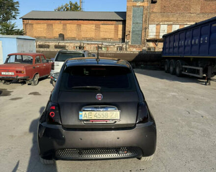 Серый Фиат 500, объемом двигателя 0 л и пробегом 65 тыс. км за 7700 $, фото 4 на Automoto.ua