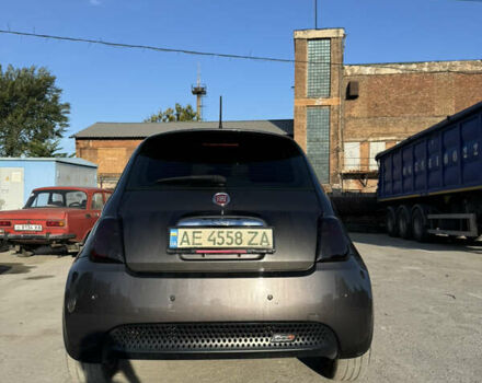 Серый Фиат 500, объемом двигателя 0 л и пробегом 65 тыс. км за 7700 $, фото 3 на Automoto.ua