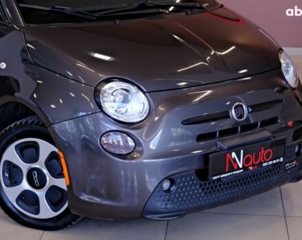 Серый Фиат 500, объемом двигателя 0 л и пробегом 82 тыс. км за 5900 $, фото 2 на Automoto.ua