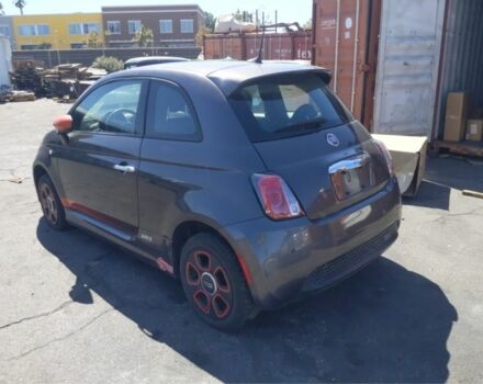 Серый Фиат 500, объемом двигателя 0 л и пробегом 60 тыс. км за 8000 $, фото 2 на Automoto.ua