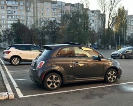 Сірий Фіат 500, об'ємом двигуна 0 л та пробігом 144 тис. км за 7777 $, фото 1 на Automoto.ua