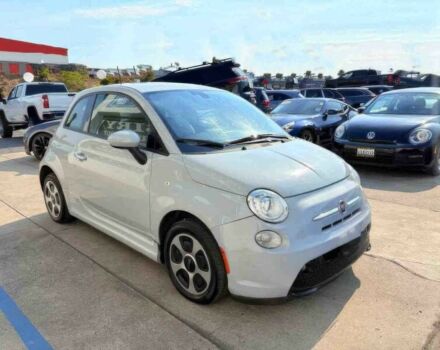 Серый Фиат 500, объемом двигателя 0 л и пробегом 62 тыс. км за 7800 $, фото 1 на Automoto.ua