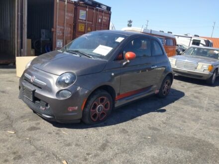 Серый Фиат 500, объемом двигателя 0 л и пробегом 60 тыс. км за 8000 $, фото 1 на Automoto.ua