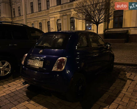 Синий Фиат 500, объемом двигателя 1.37 л и пробегом 125 тыс. км за 7500 $, фото 3 на Automoto.ua