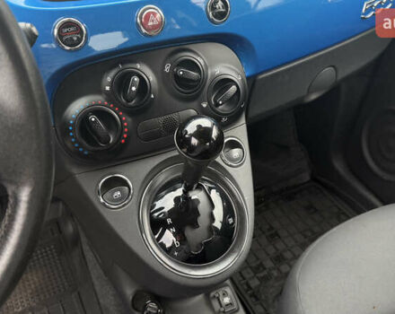 Синий Фиат 500, объемом двигателя 1.37 л и пробегом 124 тыс. км за 8500 $, фото 7 на Automoto.ua