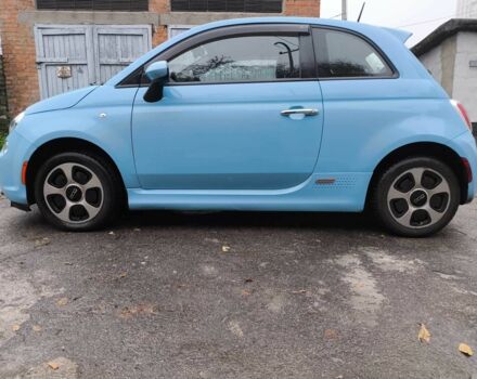 Синий Фиат 500, объемом двигателя 0 л и пробегом 77 тыс. км за 7500 $, фото 2 на Automoto.ua