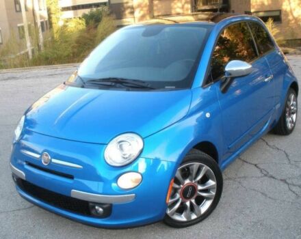 Синий Фиат 500, объемом двигателя 1.4 л и пробегом 79 тыс. км за 5500 $, фото 2 на Automoto.ua