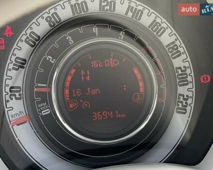Синій Фіат 500, об'ємом двигуна 1.24 л та пробігом 36 тис. км за 13100 $, фото 19 на Automoto.ua