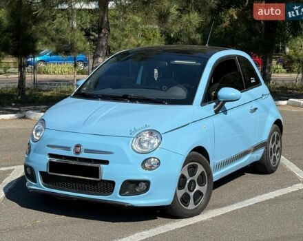 Синий Фиат 500, объемом двигателя 1.25 л и пробегом 280 тыс. км за 5500 $, фото 1 на Automoto.ua