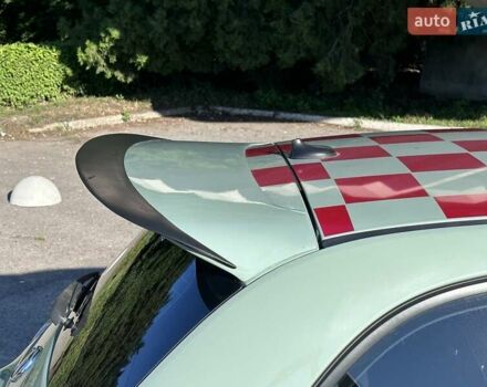 Зеленый Фиат 500, объемом двигателя 1.37 л и пробегом 115 тыс. км за 8700 $, фото 7 на Automoto.ua