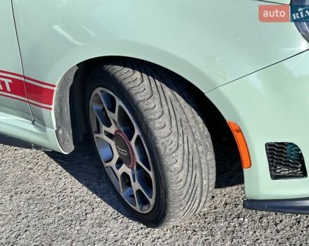 Зеленый Фиат 500, объемом двигателя 1.37 л и пробегом 115 тыс. км за 8700 $, фото 5 на Automoto.ua